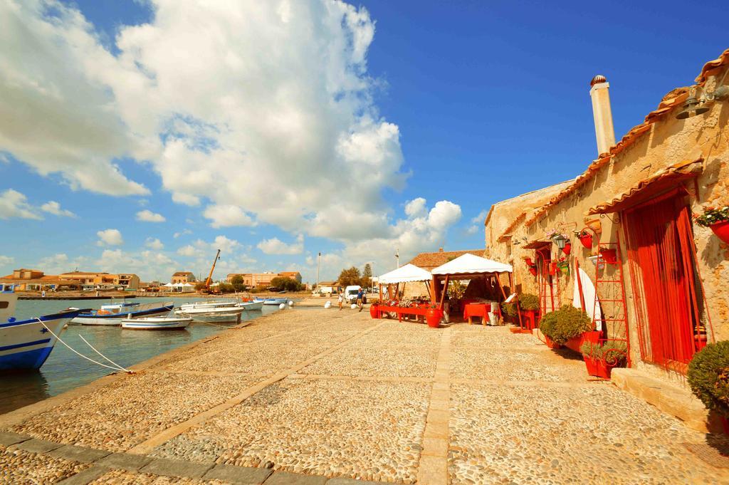 Yachting Apartment Marzamemi Exterior foto